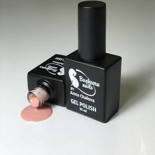 BN-03, Естественно бежевый камуфлирующий полупрозрачный Гель-лак BAGHEERA NAILS