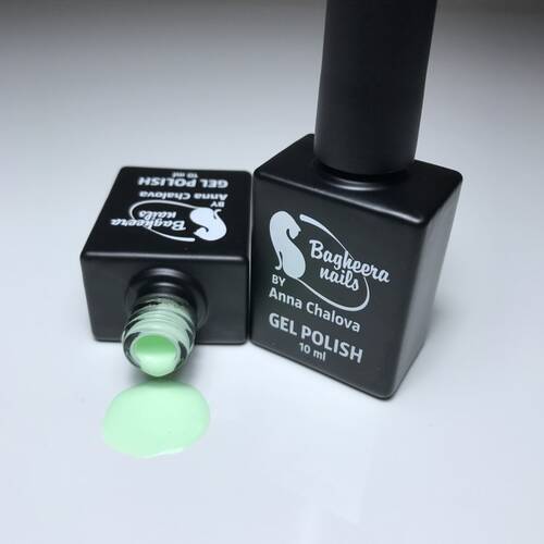 BN-60, Светло-салатовый Гель-лак BAGHEERA NAILS